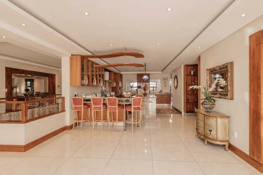 4 Bedroom Property for Sale in Baronetcy Estate Western Cape